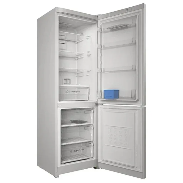 Холодильник Indesit ITS 5200 W